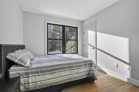 12 Lodgepole Lane Newry ME 04261
