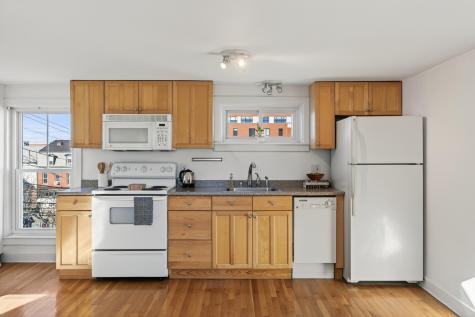 29 Parris Street Portland ME 04101