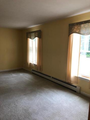 33 Stratford Place Kennebunk ME 04043