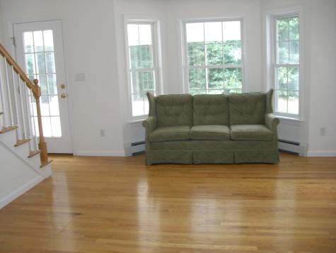 33 Stratford Place Kennebunk ME 04043