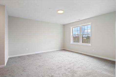 26-3 Regency Circle Kittery ME 03904
