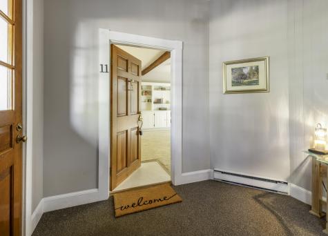 589 York Street York ME 03909