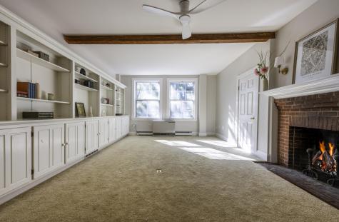 589 York Street York ME 03909