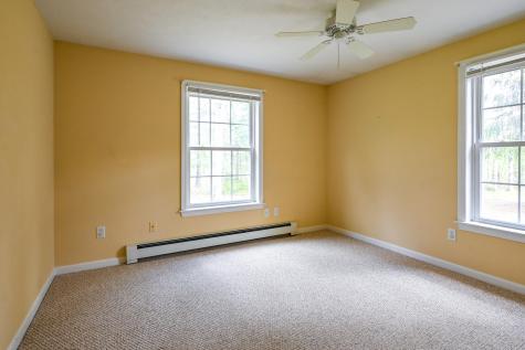 66 Stratford Place Kennebunk ME 04043