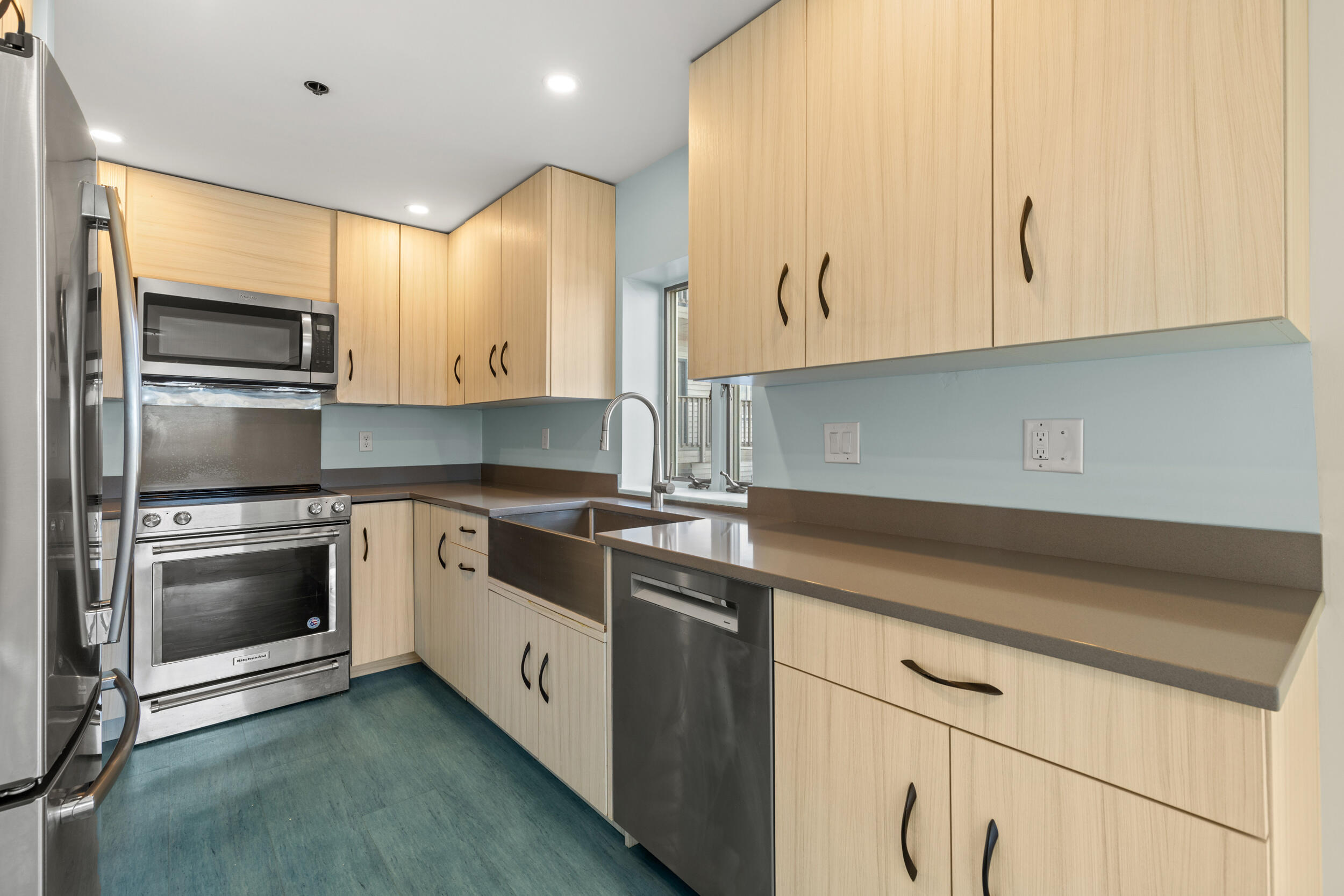 149 Fort Road South Portland ME 04106