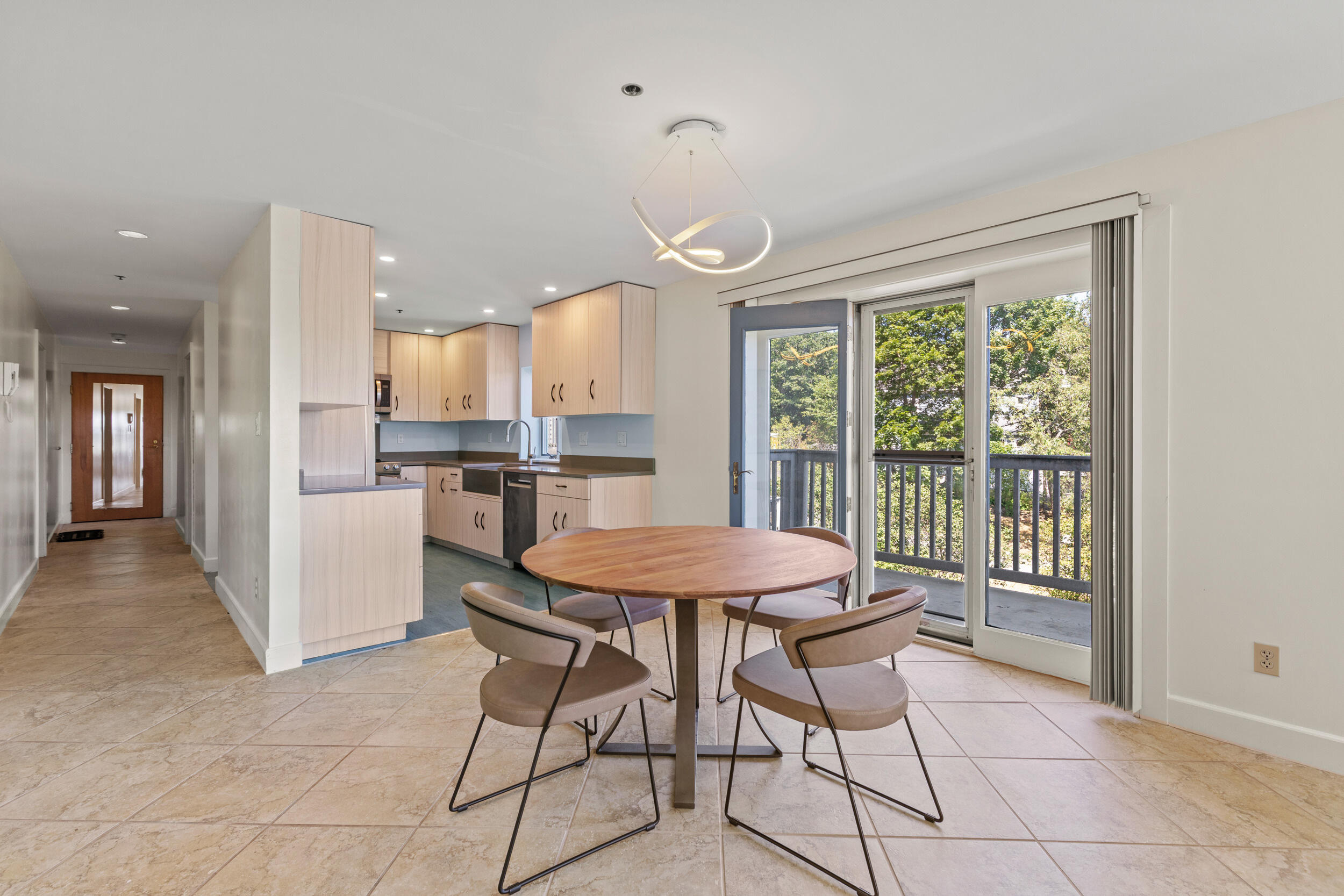 149 Fort Road South Portland ME 04106