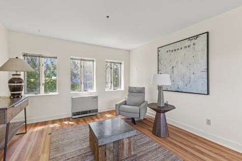 149 Fort Road South Portland ME 04106