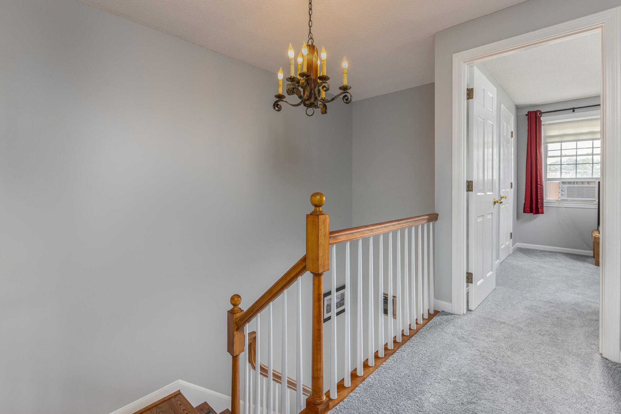 16 Colonial Village Falmouth ME 04105