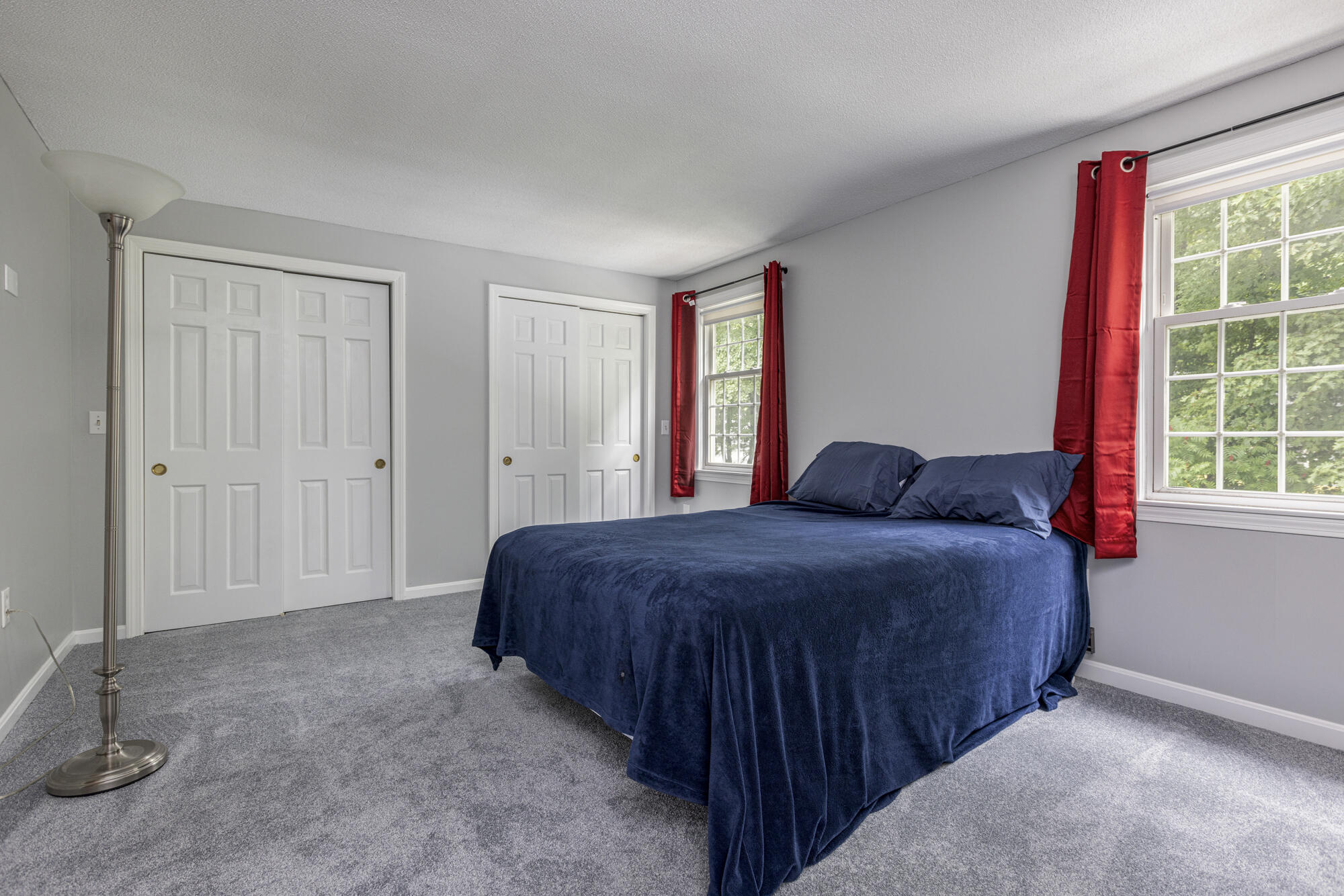 16 Colonial Village Falmouth ME 04105