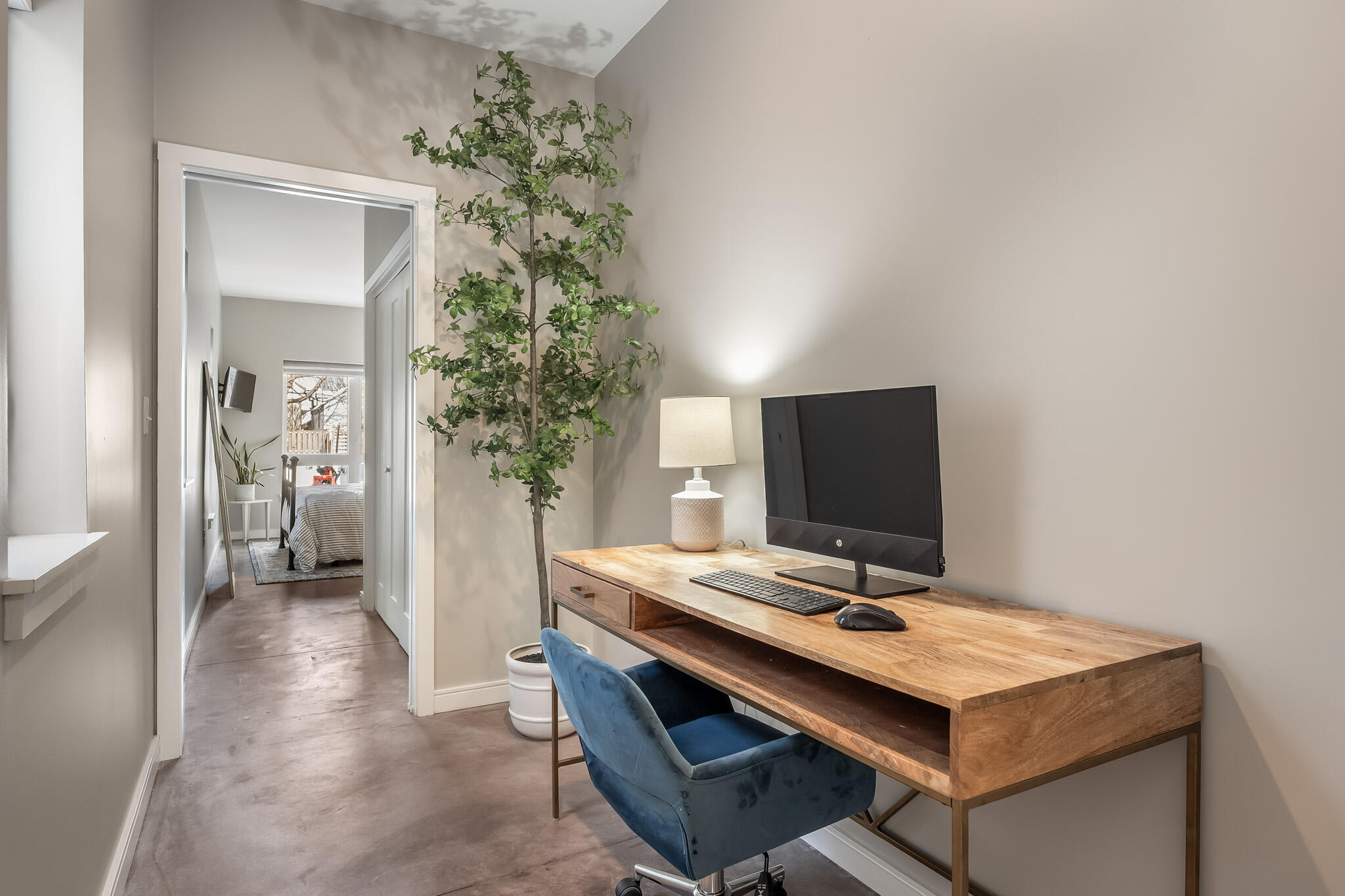 22 Tate Street Portland ME 04102