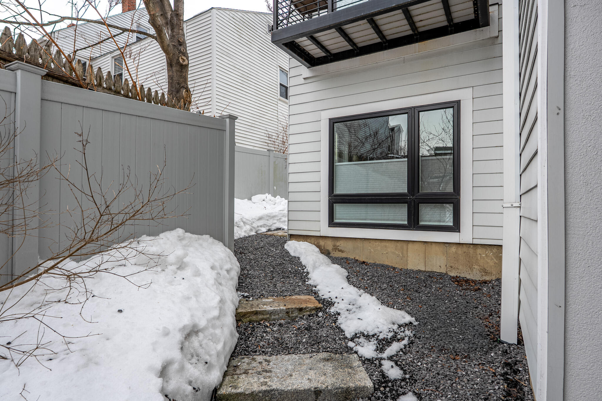 22 Tate Street Portland ME 04102