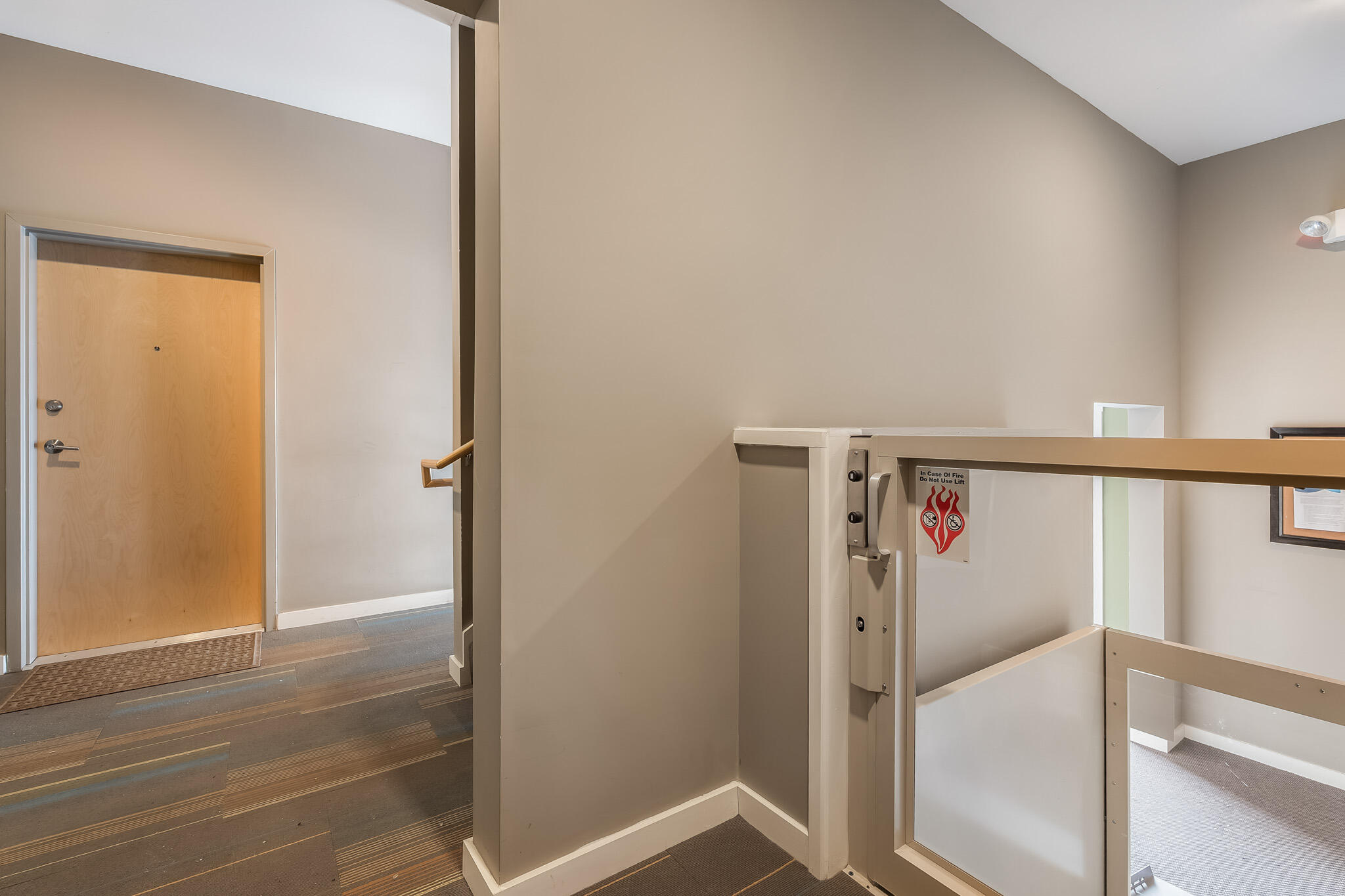 22 Tate Street Portland ME 04102