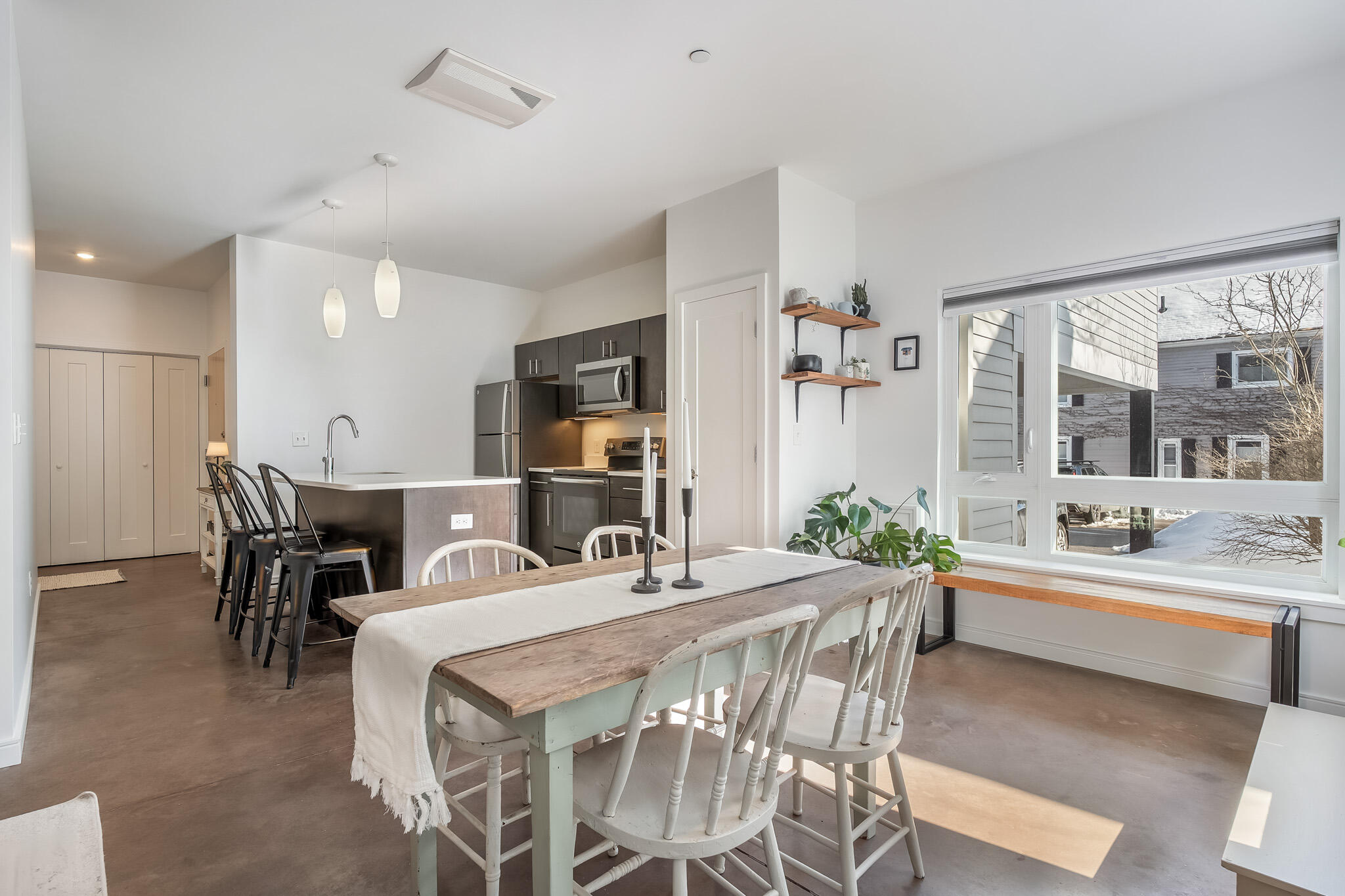 22 Tate Street Portland ME 04102