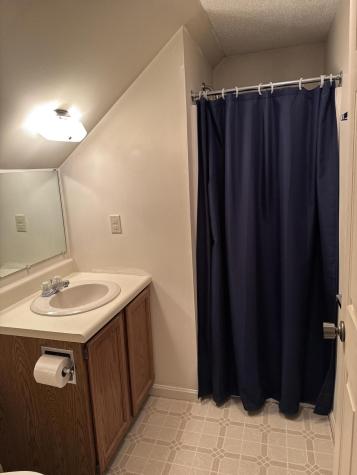 9 Cynthia Circle Bangor ME 04401