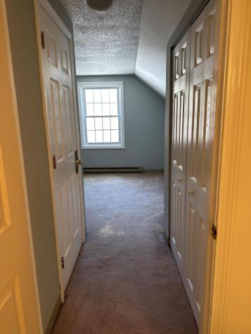 9 Cynthia Circle Bangor ME 04401