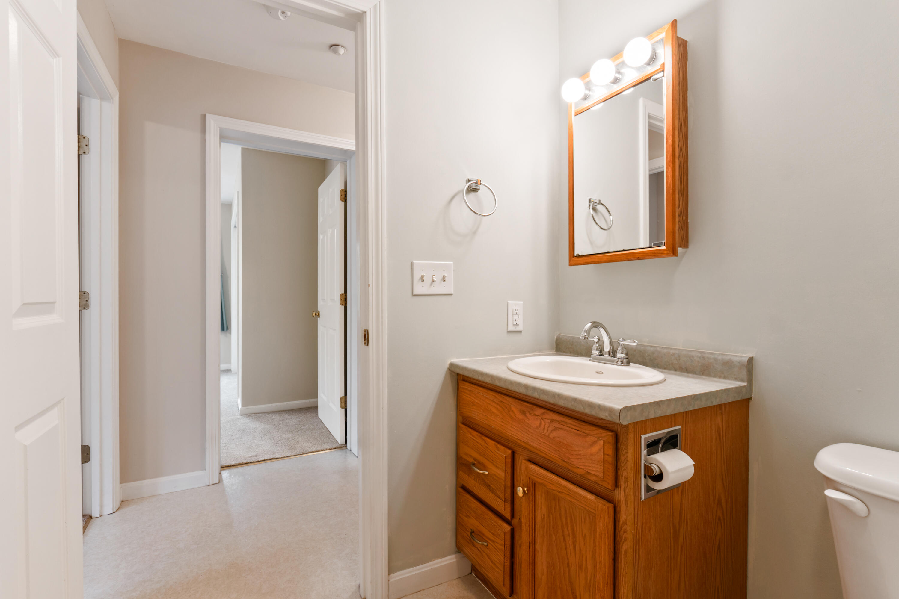 106 Rita Way Brunswick ME 04011