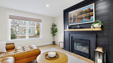 27 Fawn Woods Way Westbrook ME 04092