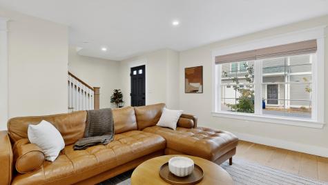 27 Fawn Woods Way Westbrook ME 04092