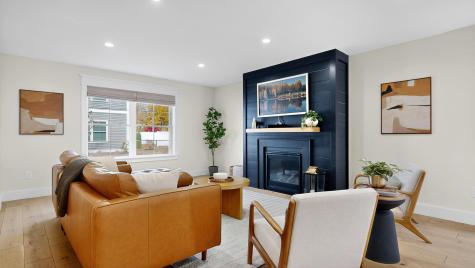 27 Fawn Woods Way Westbrook ME 04092