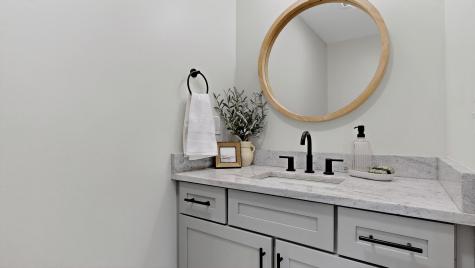 27 Fawn Woods Way Westbrook ME 04092