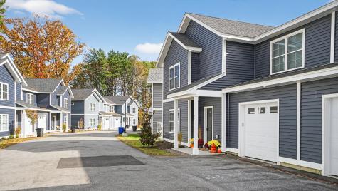 27 Fawn Woods Way Westbrook ME 04092