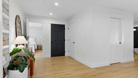 27 Fawn Woods Way Westbrook ME 04092