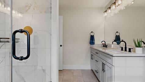 27 Fawn Woods Way Westbrook ME 04092