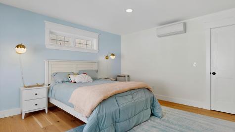 27 Fawn Woods Way Westbrook ME 04092