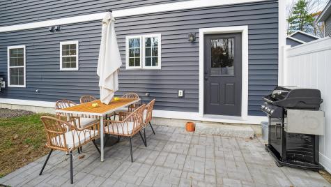 27 Fawn Woods Way Westbrook ME 04092