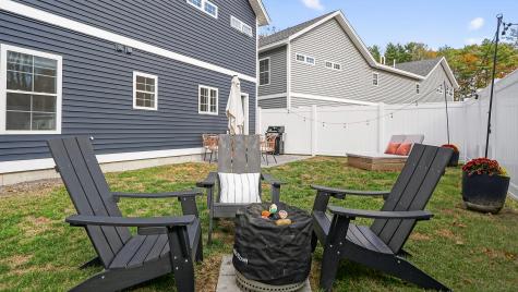 27 Fawn Woods Way Westbrook ME 04092