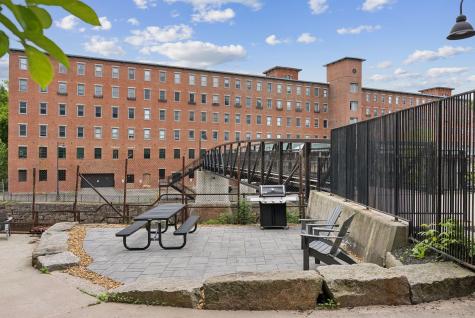 2 Main Street Biddeford ME 04005