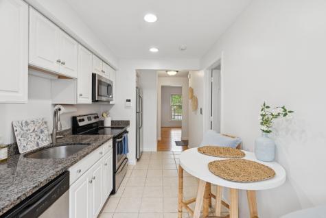 179 Pine Street Portland ME 04102