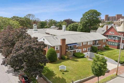 179 Pine Street Portland ME 04102