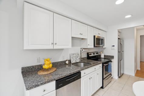 179 Pine Street Portland ME 04102