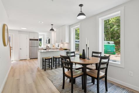 16 Cedar Bend Boothbay ME 04537