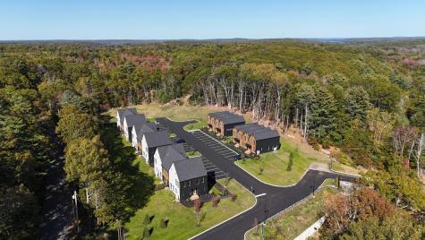 16 Cedar Bend Boothbay ME 04537