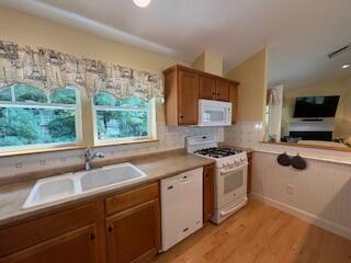 26 Kavanaugh Road Old Orchard Beach ME 04064