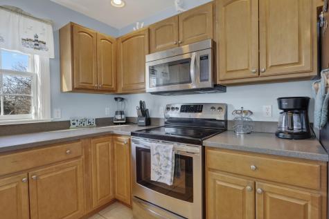 106 E Grand Avenue Old Orchard Beach ME 04064