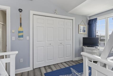 106 E Grand Avenue Old Orchard Beach ME 04064
