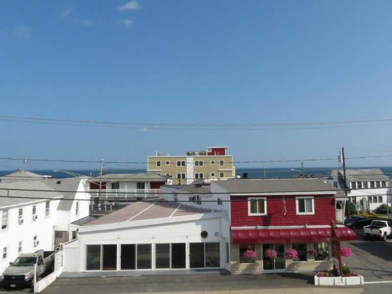 106 E Grand Avenue Old Orchard Beach ME 04064