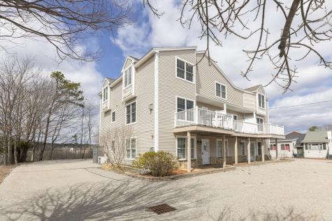 106 E Grand Avenue Old Orchard Beach ME 04064