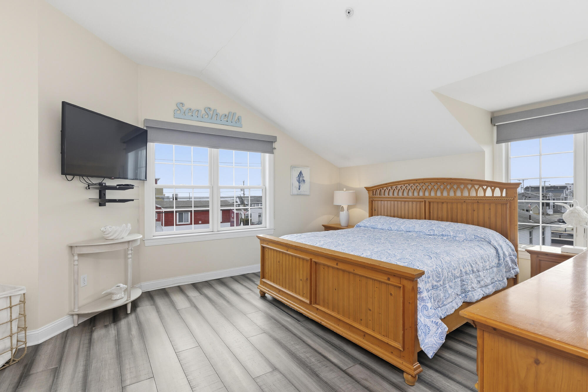 106 E Grand Avenue Old Orchard Beach ME 04064
