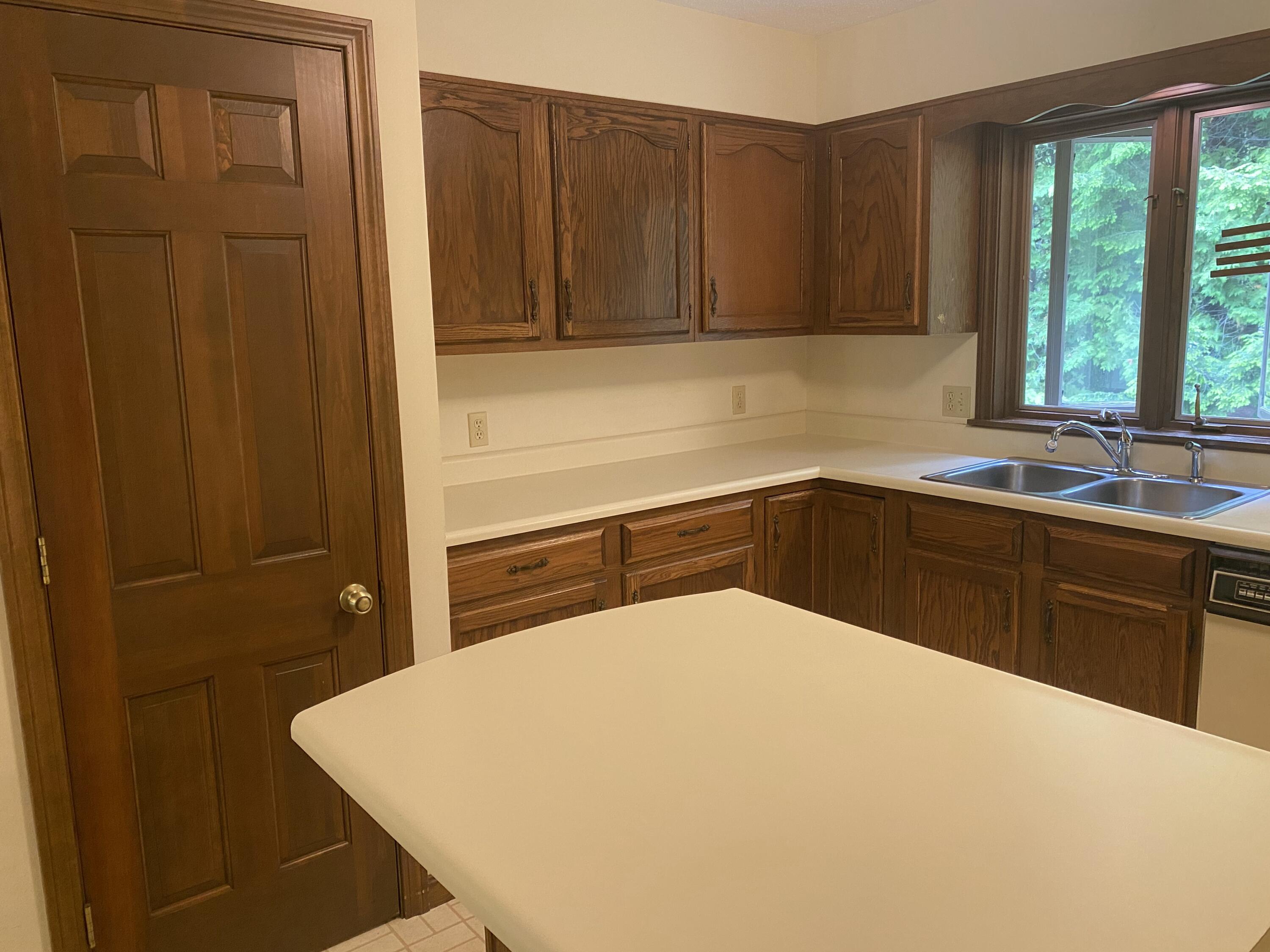 13 Junipers Lane Oakland ME 04963
