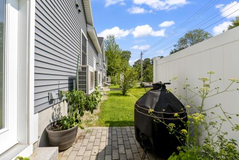 66 Evans Street South Portland ME 04106