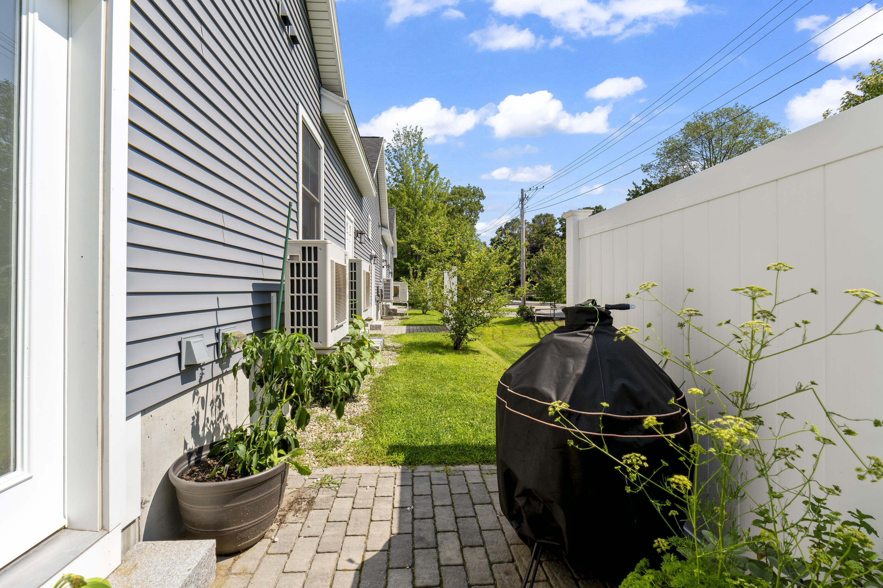 66 Evans Street South Portland ME 04106