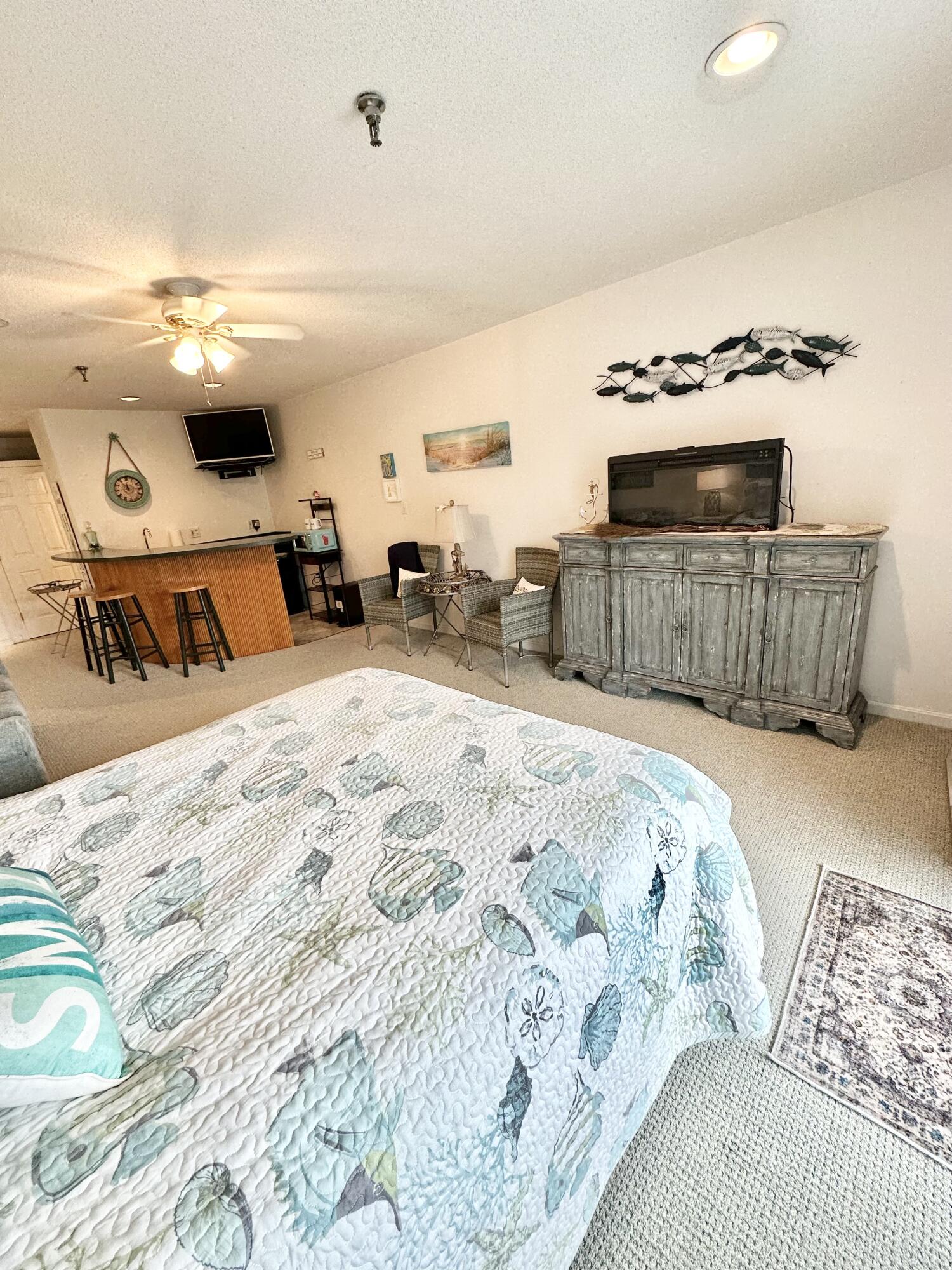 1762 Post Road Wells ME 04090