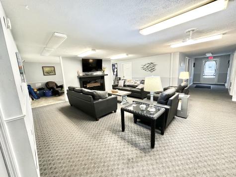 1762 Post Road Wells ME 04090