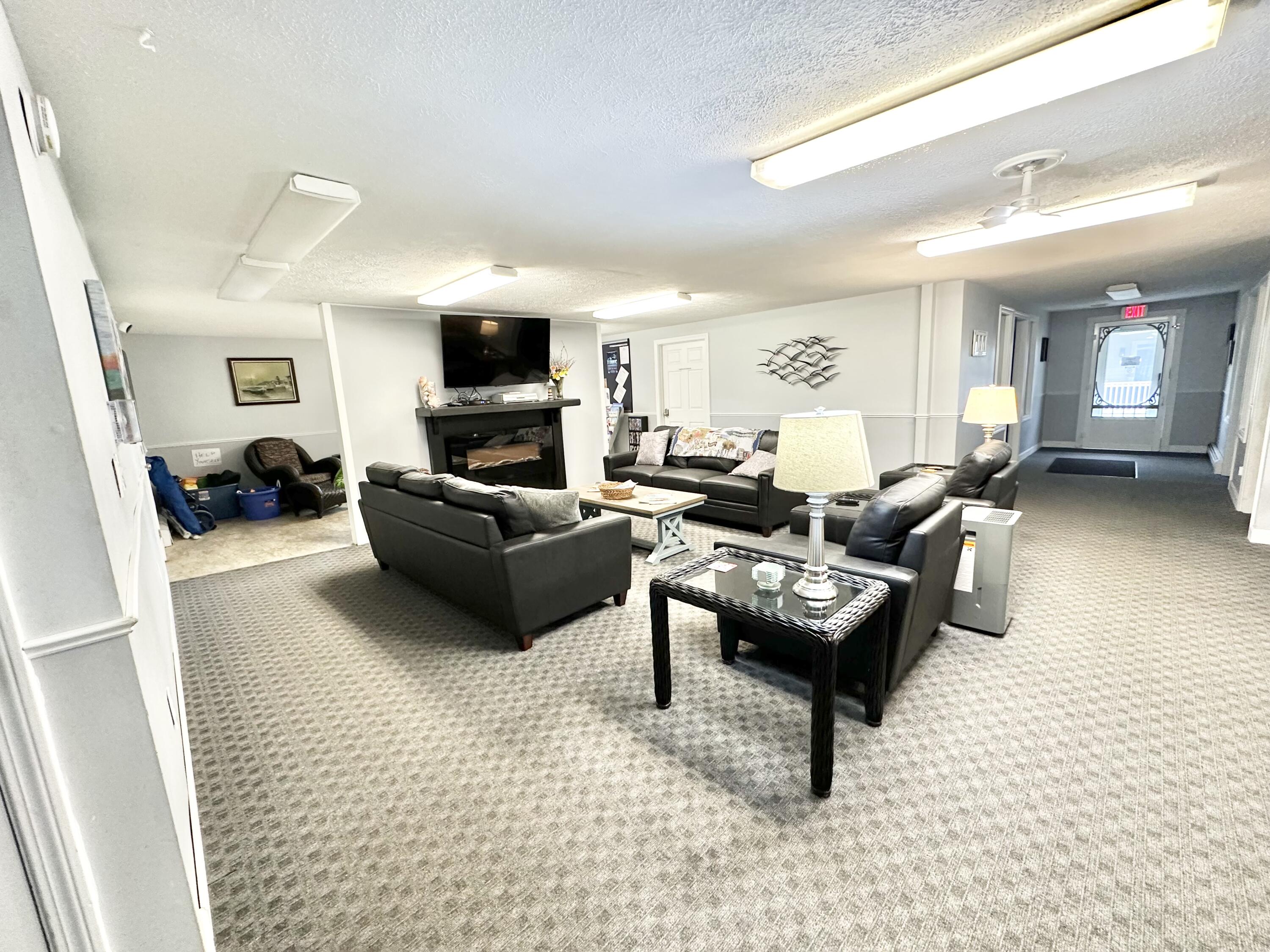 1762 Post Road Wells ME 04090