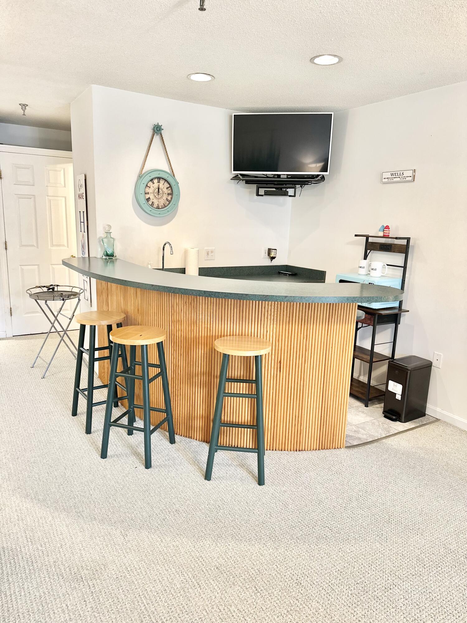 1762 Post Road Wells ME 04090