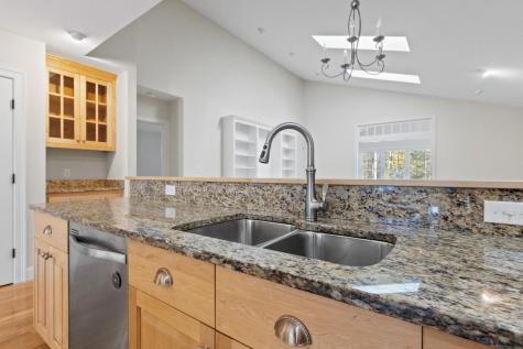 6 Dipper Road Cape Elizabeth ME 04107
